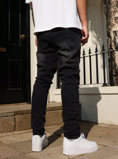 Men Black Denim Jeans, Distressed look, Slim Fit, Casual Style