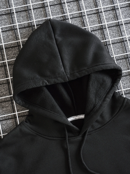 Men’s Black Solid Color Long Sleeve Drawstring Pocket Hoodie
