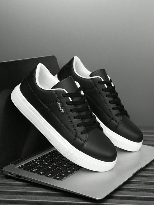 Men’s Color Block Letter Print Casual Sneakers