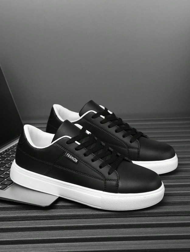 Men’s Color Block Letter Print Casual Sneakers