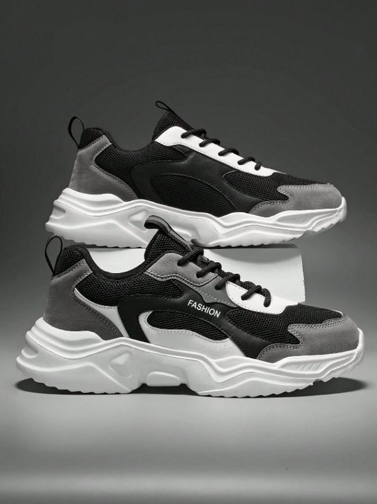 Men’s Letter Print Leather and Mesh Low Top Sneakers