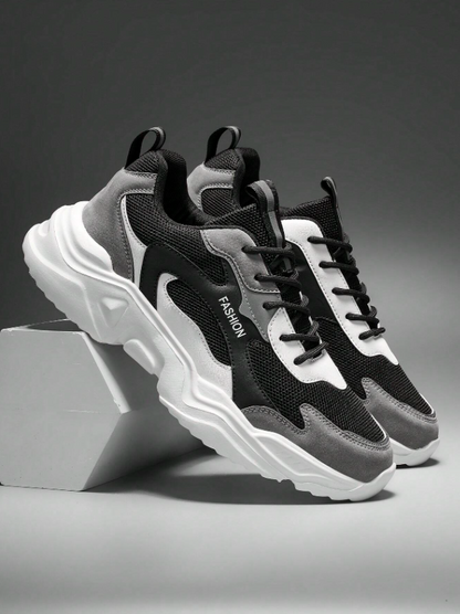 Men’s Letter Print Leather and Mesh Low Top Sneakers