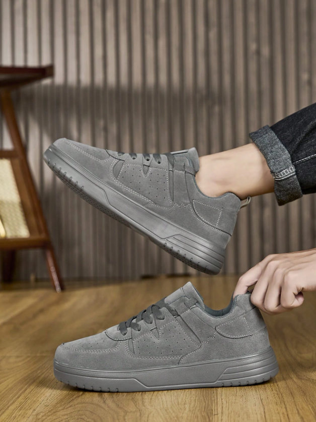 Men’s Classic Gray PU Patchwork Low Top Lace Up Sneakers